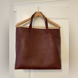 Madewell Large Transport Tote with top zipper